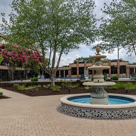 Solomons Inn Resort + Marina Exterior photo